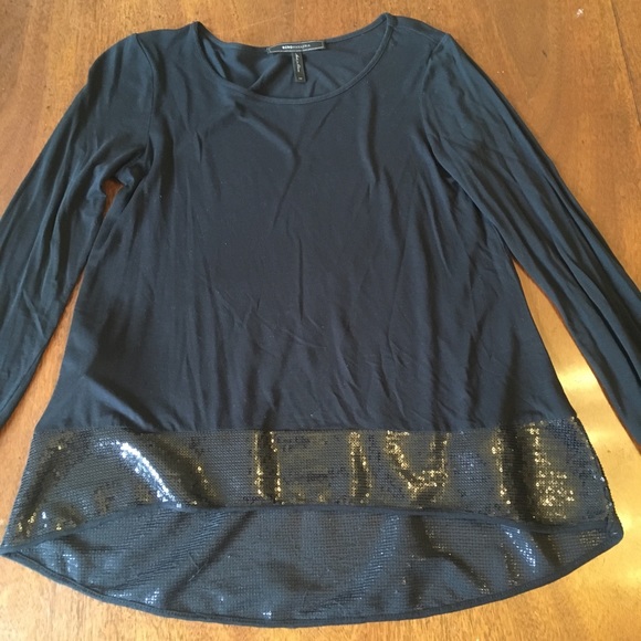 🎉LAST CHANCE🎉 BCBGMAXAZRIA Sequin Trim Black Long Sleeve Tee - Picture 1 of 7